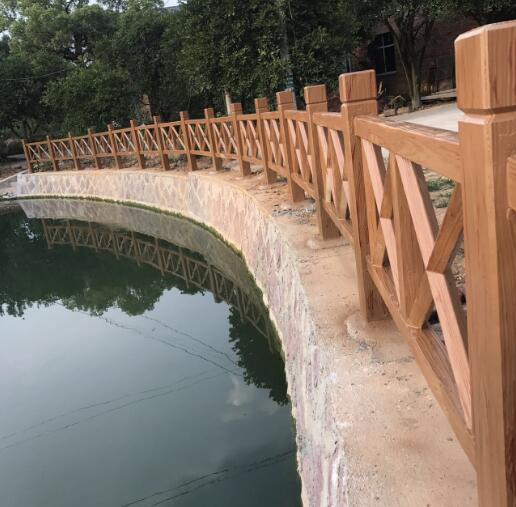 仿木護(hù)岸樁廠家