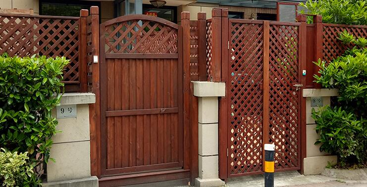 仿生態(tài)木護(hù)欄